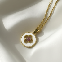 Fleur Éternelle Pendant Necklace