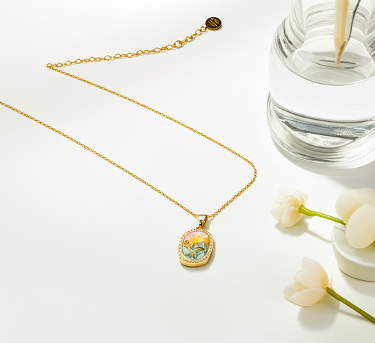 Vintage Floral Pendant Necklace