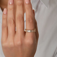 Lumière Solitaire Ring